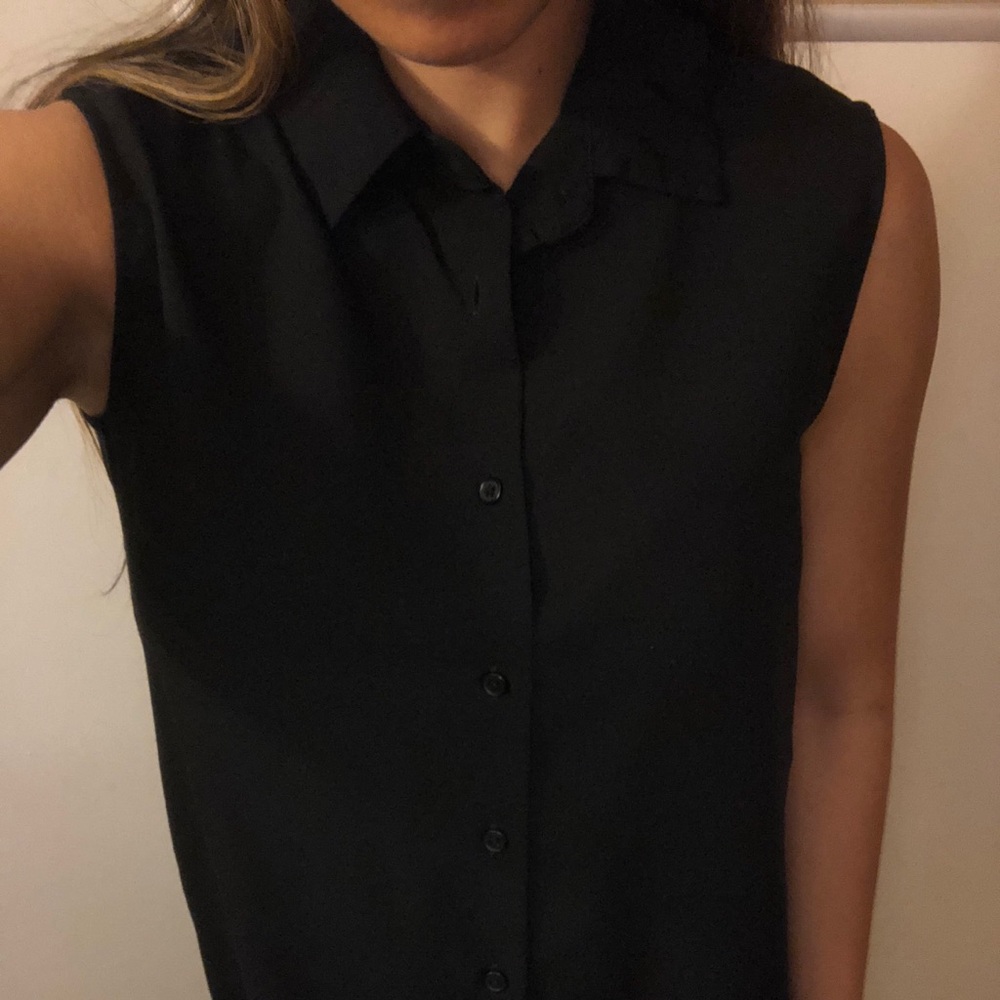 Uniqlo rayon sleeveless blouse